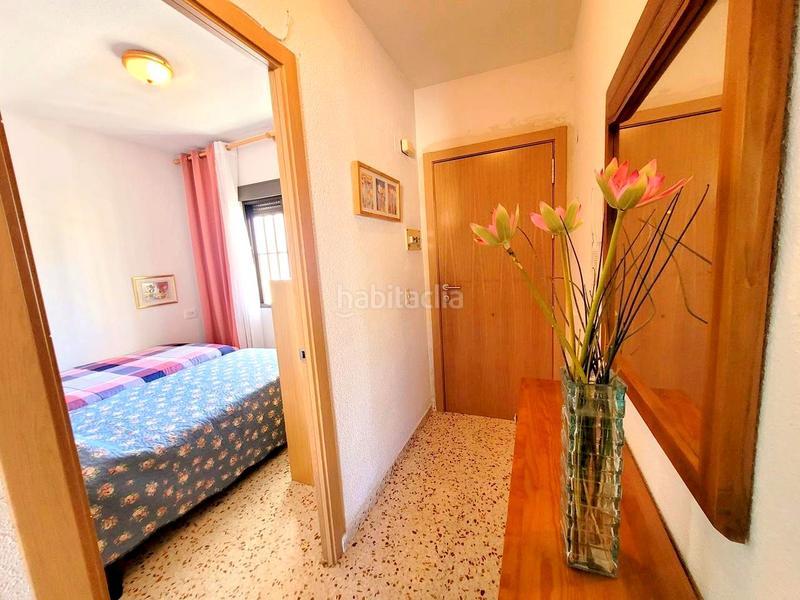 Foto 5de5d49a-c9f8-46f9-8ec8-134ca7beee3e. Alquiler apartamento en carrer de legazpi 23 alquiler invierno sep a junio apartamento playa con vistas despejadas 2 habitaciones y 1 baño aa jardín y piscina en Gandia