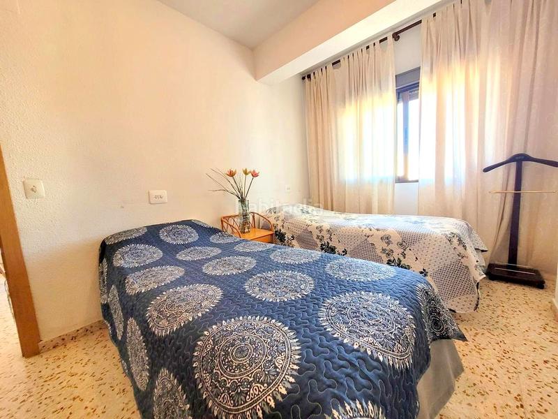 Foto bf3a87b7-6643-4184-8a46-ac1c971a2558. Alquiler apartamento en carrer de legazpi 23 alquiler invierno sep a junio apartamento playa con vistas despejadas 2 habitaciones y 1 baño aa jardín y piscina en Gandia