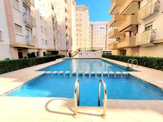 Miete Appartement  Plaça de la rosa dels vents 20. Alquiler temporada sep a junio estudiantes 2 habitaciones , 1 ba