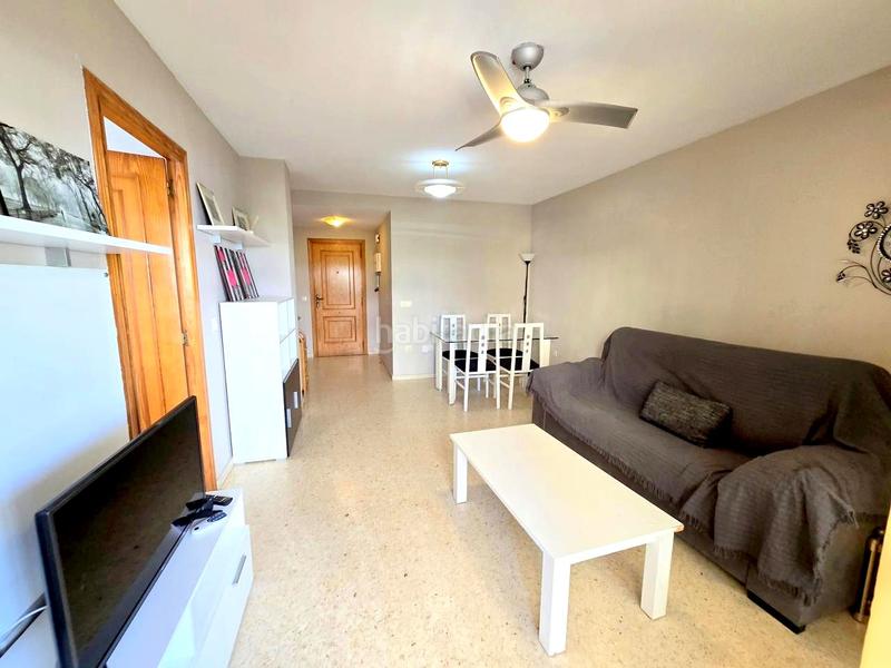 Foto 999295af-a73d-4ab2-867e-01eee96e80c7. Alquiler apartamento en plaça de la rosa dels vents 20 alquiler temporada sep a junio estudiantes 2 habitaciones , 1 baño, cocina, terraza piscina en Gandia
