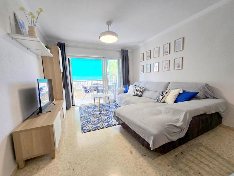 Foto 2b9c883c-4f55-4b16-b1b5-e5d5b8cd84d9. Lloguer apartament a carrer de la rioja 127 a Playa de Gandía Gandia