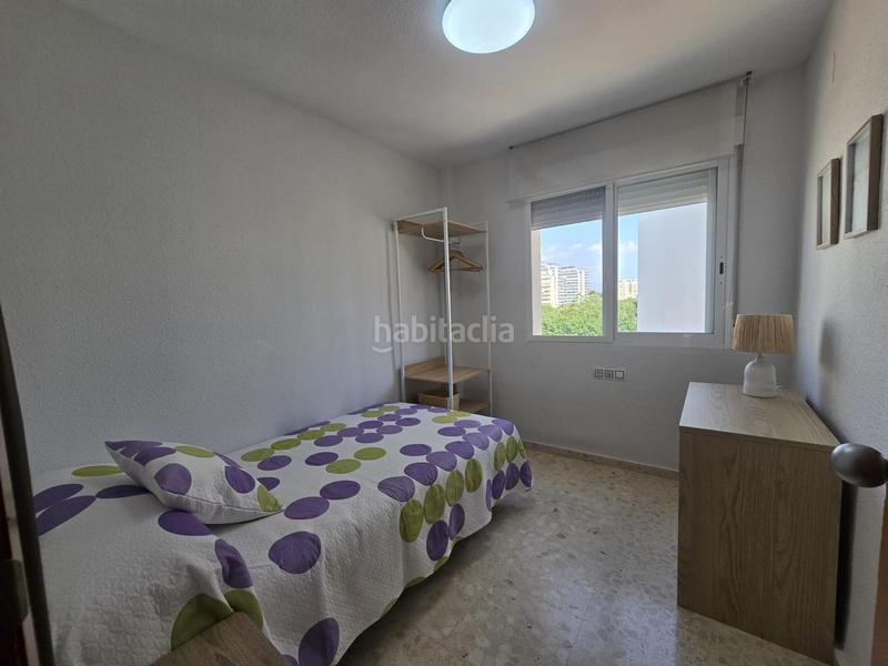 Foto c6832231-da13-43f8-aec8-894dd68489ad. Lloguer apartament a carrer de la rioja 127 a Playa de Gandía Gandia