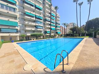 Location Appartement  Carrer de la rioja 127. Alquiler septiembrea junio playa de gandia 3h , 2 baños, aa, gar