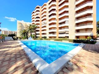 Miete Appartement in Carrer de menorca 5. Alquiler de septiembre a junio 3 habitaciones, 2 baños,aa por co