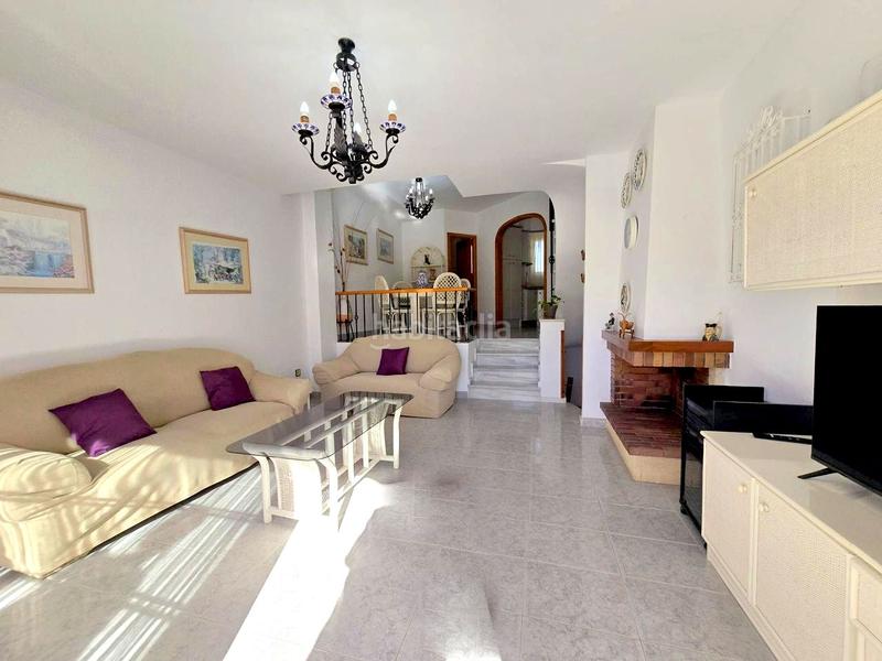 Foto 2fb46dd3-7832-40a8-a8b3-61511b7eb07e. Alquiler casa adosada adosado playa casi 1 linea 3 habitaciones, 2 baños, 1 aseo , 2 cocinas , terrazas , vistas al mar en Xeraco