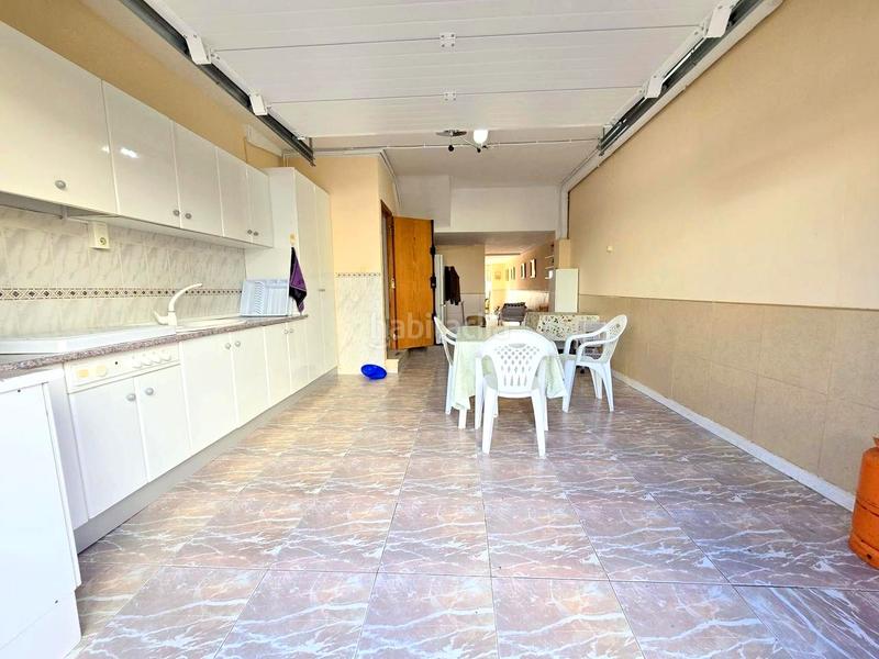 Foto 6a7c0d85-6470-4d59-a8e3-96bd4bdb07d4. Alquiler casa adosada adosado playa casi 1 linea 3 habitaciones, 2 baños, 1 aseo , 2 cocinas , terrazas , vistas al mar en Xeraco