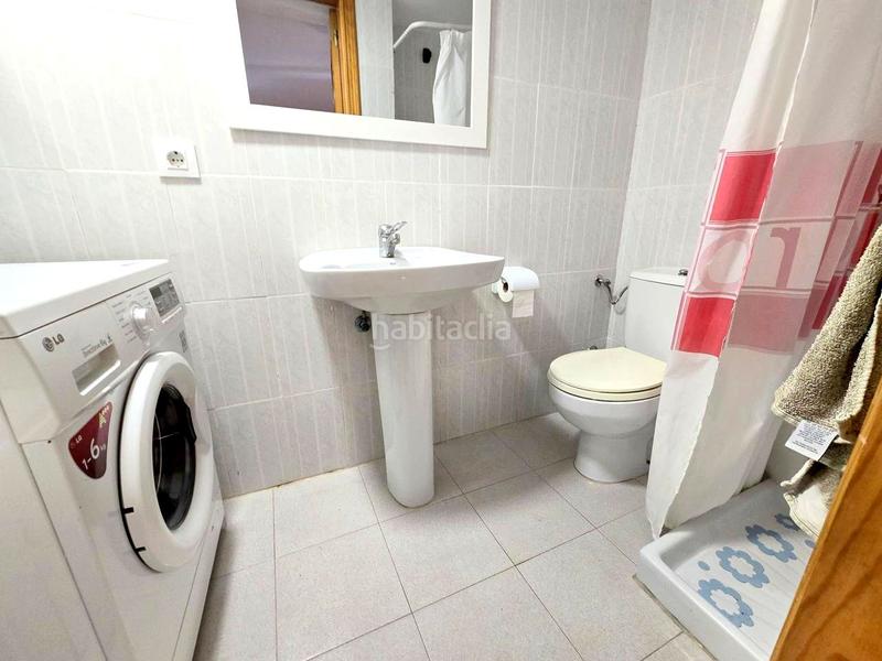 Foto ab8a43b4-ba50-40f6-a496-c98d26a77302. Alquiler casa adosada adosado playa casi 1 linea 3 habitaciones, 2 baños, 1 aseo , 2 cocinas , terrazas , vistas al mar en Xeraco