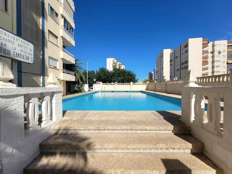 Foto 6fba6222-fd12-41d1-8abd-00a556efc3d9. Lloguer apartament a carrer de la rioja 129 a Playa de Gandía Gandia