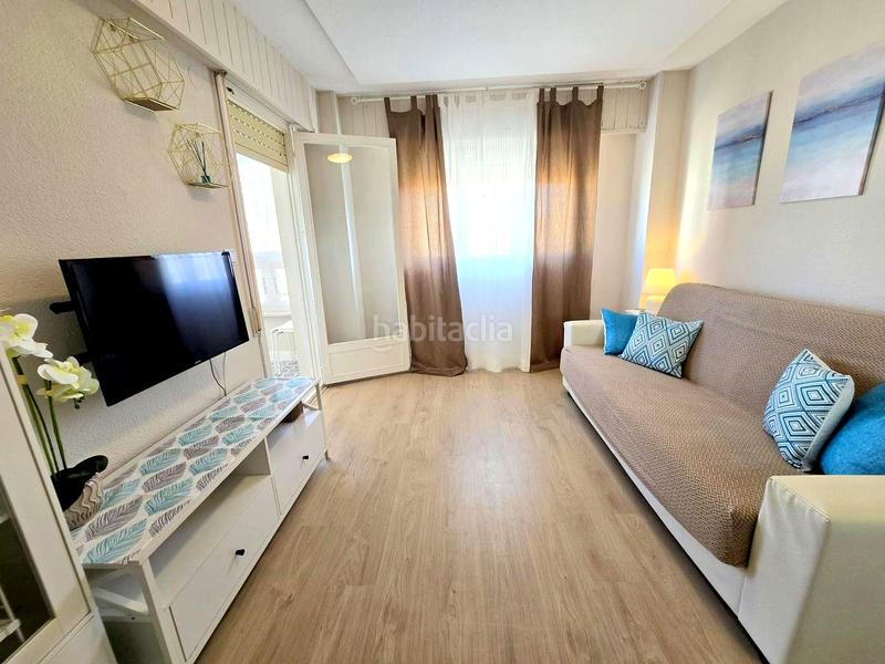 Foto 75a304db-9ef9-43e3-ad71-95a9e32c11f0. Lloguer apartament a carrer de la rioja 129 a Playa de Gandía Gandia