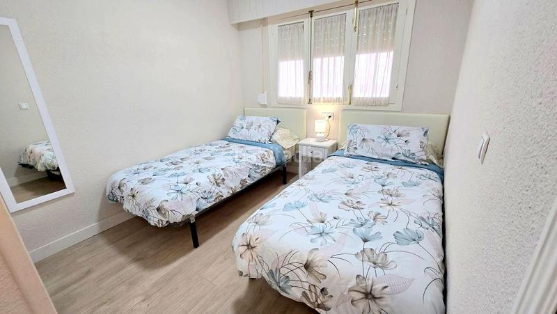 Foto 7d057000-e7e0-4a45-94db-4d32077b278b. Lloguer apartament a carrer de la rioja 129 a Playa de Gandía Gandia