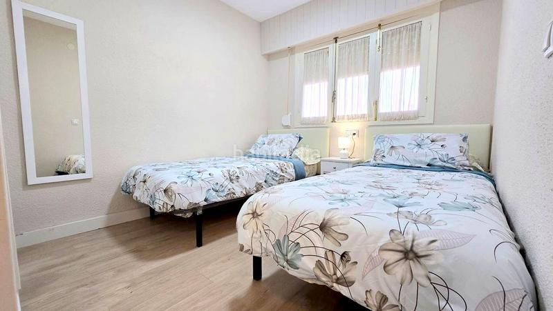 Foto 81ad55dc-f699-4893-83f2-de0c728c5038. Lloguer apartament a carrer de la rioja 129 a Playa de Gandía Gandia