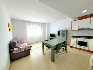 Alquiler Apartamento  Carrer llibertat 23. Alquiler anual  en playa de gandia, zona grau de 2 habitaciones,
