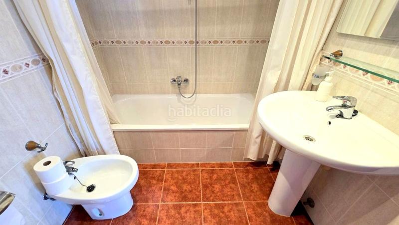 Foto bffe4c3c-20a6-4c12-8bd9-efe28b60c942. Lloguer dúplex a carrer del maestrat 4 a Playa de Gandía Gandia