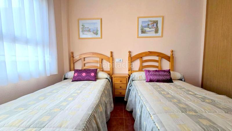 Foto 4c68f4d2-fb9b-44ff-9c40-e74a694fc280. Rent duplex in carrer del maestrat 4 in Playa de Gandía Gandia