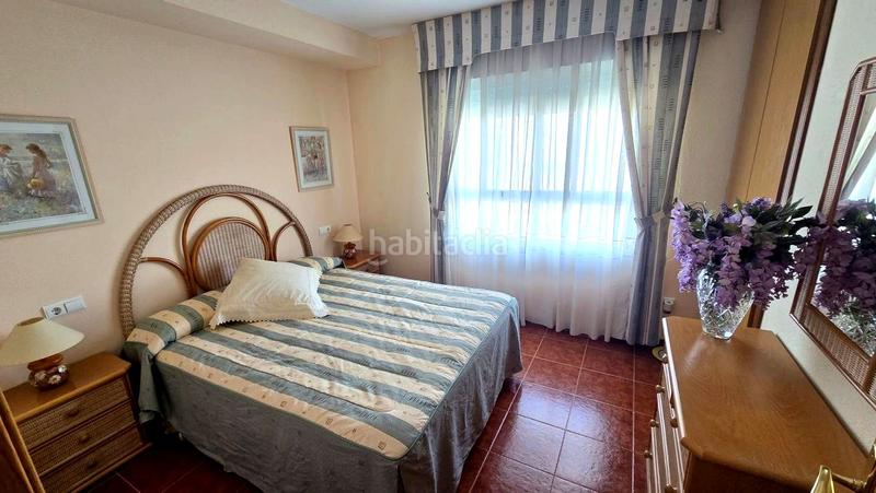 Foto cb6a1b83-1da3-4305-926b-7fe0474443b0. Rent duplex in carrer del maestrat 4 in Playa de Gandía Gandia