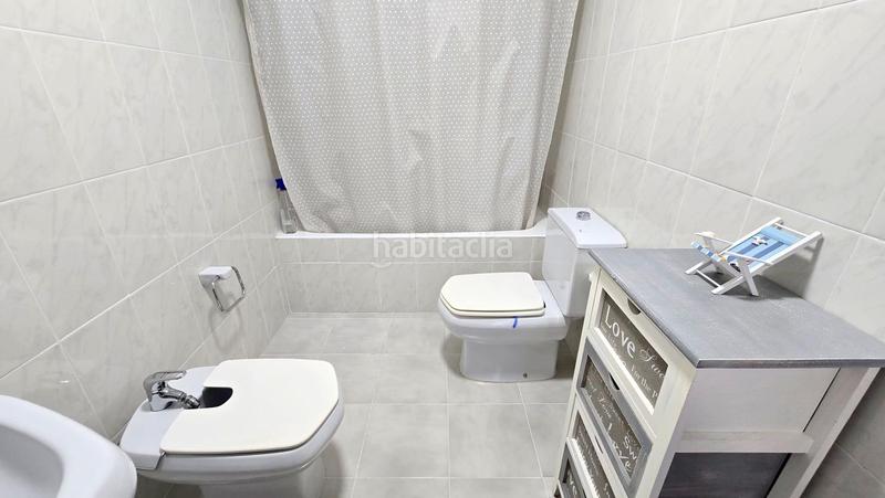 Foto d40a3470-3c3e-49e0-ad5b-08a4752cf748. Lloguer apartament amb aparcament piscina a Playa de Gandía Gandia