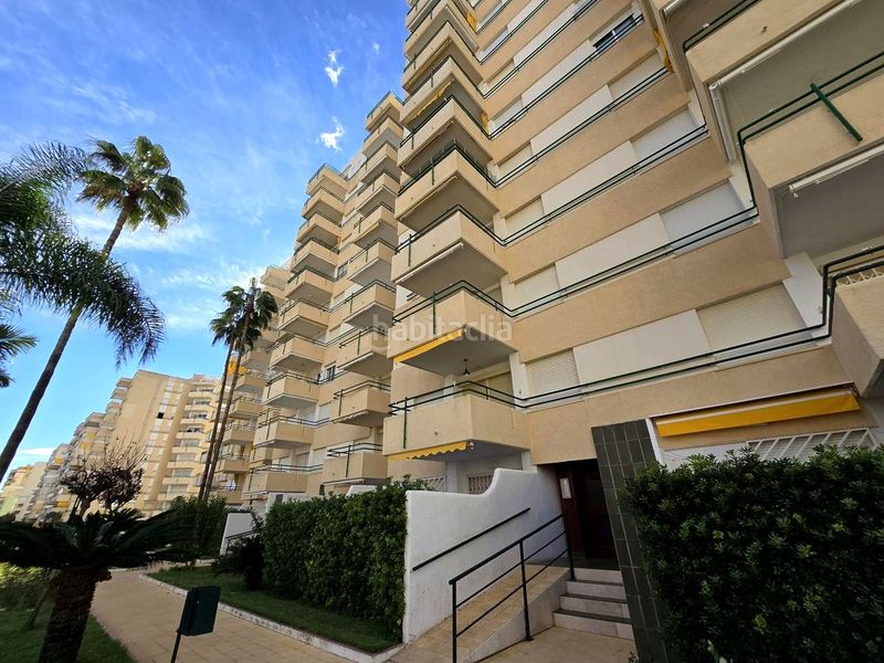 Foto 01e8bb5f-27e9-4bc4-b7dd-688cd2b9cd5d. Apartamento en calle de la devesa 7 atico playa reformado 3 habitaciones, 2 baños, salon , gran terraza, garaje, jardin, piscina y tenis en Gandia