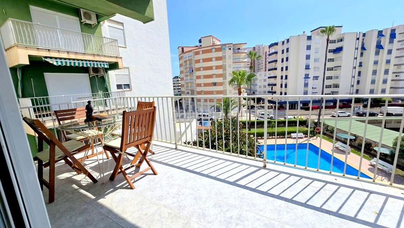 Foto 252b9421-61c2-4f9c-b204-272770c18ef3. Apartament amb aparcament piscina a Playa de Gandía Gandia