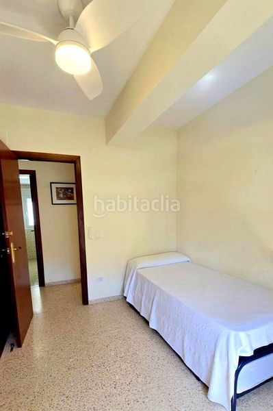 Foto 70254259-2260-46e4-9ab7-12e70e2a8a5a. Apartament amb aparcament piscina a Playa de Gandía Gandia