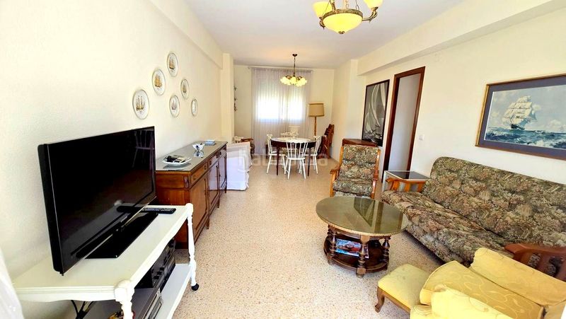 Foto 9fab00d7-5ebe-4691-b15a-d3119aa9c692. Apartament amb aparcament piscina a Playa de Gandía Gandia