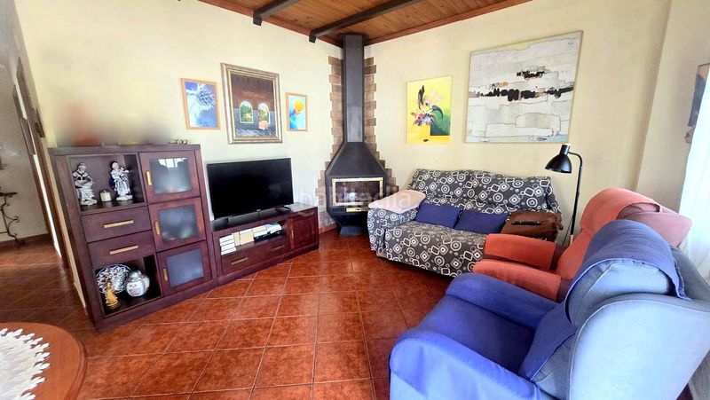 Foto b3ab7c8b-5970-4941-81b4-b7773bcaade9. Casa amb aparcament a Urbanizaciones Gandia
