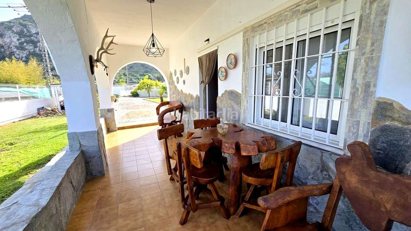 Foto bf08f81b-b191-4a78-bc42-684e4b0eee63. Casa amb aparcament a Urbanizaciones Gandia
