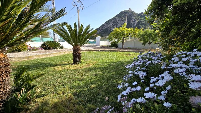 Foto d453ada6-e9a9-461b-b79b-1b0269761d56. Casa amb aparcament a Urbanizaciones Gandia