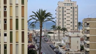 Location Appartement à Calle illes canàries 12. Residencial miami   apartamento en playa de gandía  alquiler de