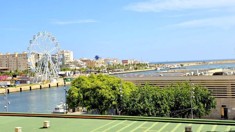 Foto 7ba7420b-ee11-419a-9cfc-272213ff5ecc. Lloguer apartament a plaça mediterrània 2 a Grau de Gandía-Marenys de Rafalcaid Gandia
