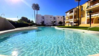 Rent Apartment in Avinguda borrons 64. Alquiler anual. apartamento playa de xeraco de 1 dormitorio, coc