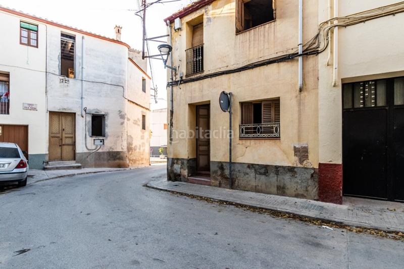 Foto ef868735-e567-463c-a881-b4b698ef8d45. Casa gran casa para reformar en Sentmenat