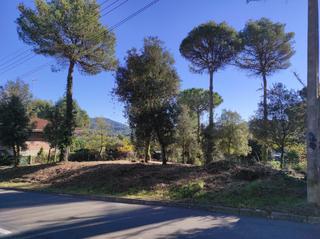 Terreny residencial  Calle cova simanya. Terreno de 942m2 para construir