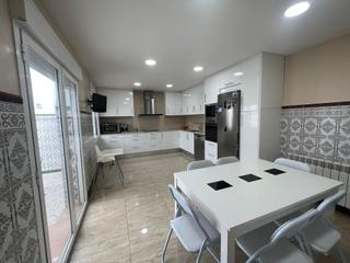 Maison à La Plana del Pintor. Oportunidad única para vivir en un espacio reformado y amplio!