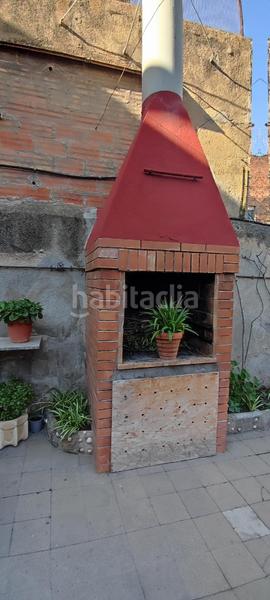 Foto 57af1920-d8fc-4977-a90a-e06e3d4718a7. Casa adosada  con garaje en Centre Sabadell