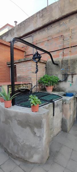 Foto 67d0b309-0517-4541-9f55-185d991fb5d8. Casa adosada  con garaje en Centre Sabadell