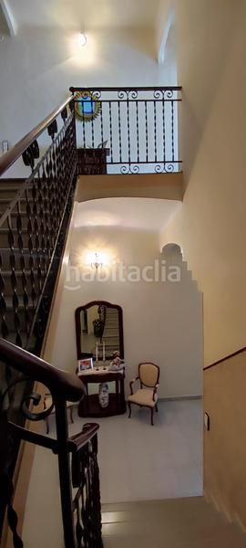 Foto 7059f7af-39a4-471d-8b74-263a2a50d10c. Casa adosada  con garaje en Centre Sabadell