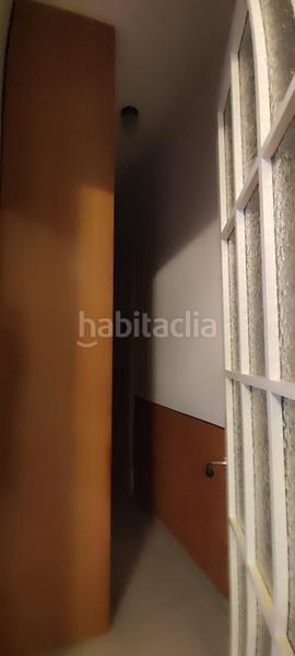 Foto b20d28e7-d136-4a46-ac0f-78c44d8dfd25. Casa adosada  con garaje en Centre Sabadell