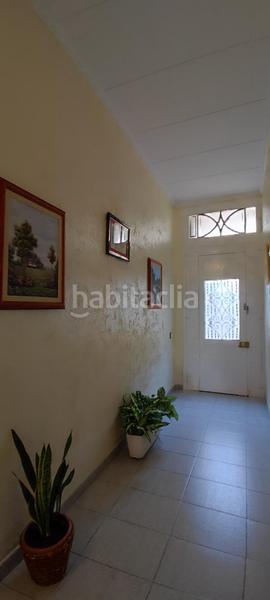 Foto e2e9540d-be95-4142-97c1-f7bfea54de6b. Casa adosada  con garaje en Centre Sabadell