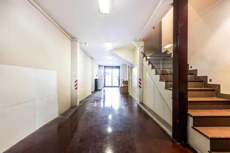 Foto 0d02fe3e-c180-4948-96e0-49bf6d4f05ae. Casa adossada amb calefacció aparcament a Centre Sabadell