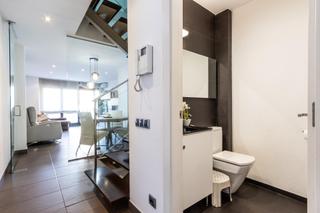 Casa adossada a Centre. Descubre tu nuevo hogar en el corazón de sabadell!