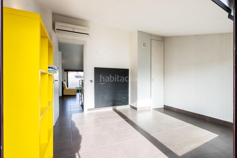 Foto a5c65b34-7552-4b74-b6e8-4469e33c47be. Casa adossada amb calefacció aparcament a Centre Sabadell