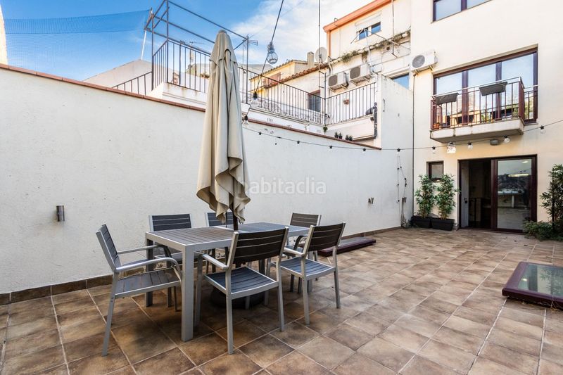 Foto d9c92e0a-0542-43ea-a432-a7ddbed9700b. Casa adossada amb calefacció aparcament a Centre Sabadell