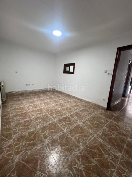 Foto 409be769-2caf-48eb-8097-88e49f92a4fd. Casa  en planta baja en La Plana del Pintor Sabadell