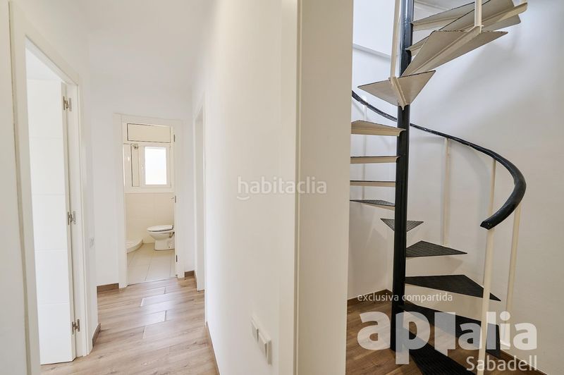 Foto 819a6c06-ba7a-480d-b89c-4335efb5ba4e. Casa adossada amb calefacció aparcament a Sentmenat