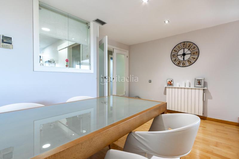 Foto 8c34a3f8-5a52-495d-bc45-b1f192650d09. Ático impresionante ático reformado en Can Llong, en Sabadell