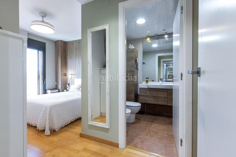 Foto bc70e908-58d0-49b9-9a50-0f88df94ef5e. Ático impresionante ático reformado en Can Llong, en Sabadell