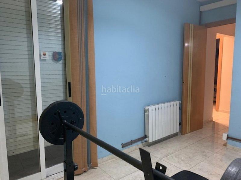 Foto 869360e5-b3c0-476b-aebd-d3ec6569e46a. Piso 4 habitaciones con terraza !! en Can Rull Sabadell