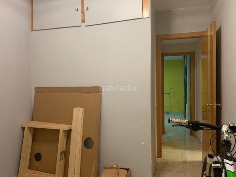 Foto b1fd1180-e787-468b-99d4-26e1e645bfbf. Piso 4 habitaciones con terraza !! en Can Rull Sabadell