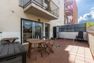 Pis a Gràcia. Piso de dos habitaciones con terraza en gràcia