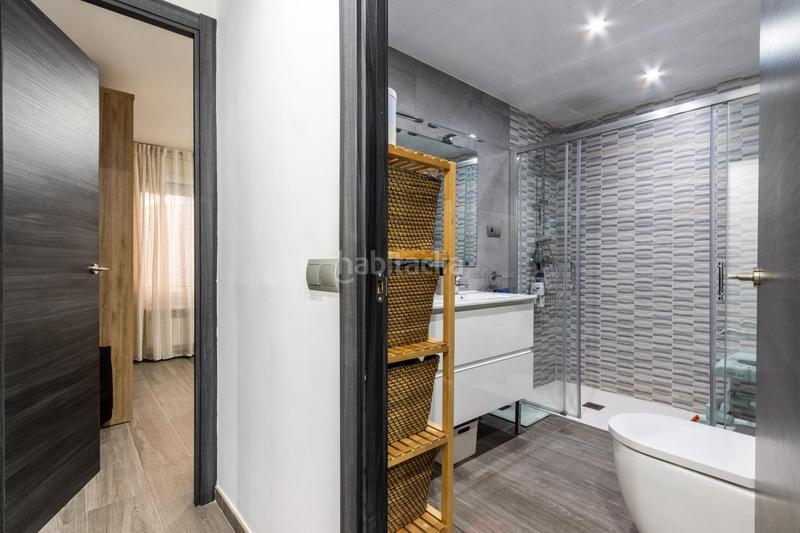 Foto bd78ccd5-30a1-4052-b29d-d59885408586. Casa espectacular casa en ctra de prats, frente mossos descuadra en Sabadell